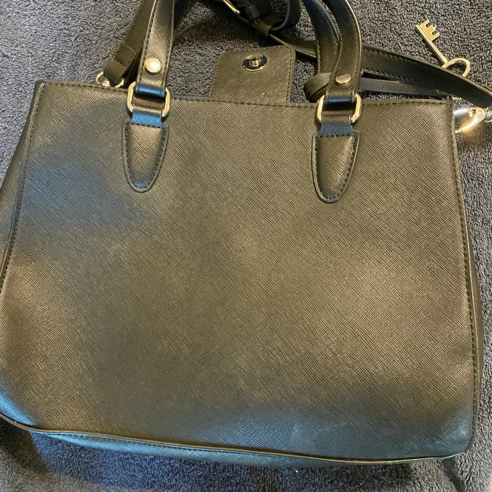 GUESS Black Saffiano Shoulder Bag with Silver Logo & Key Charm - Picture 2 of 3